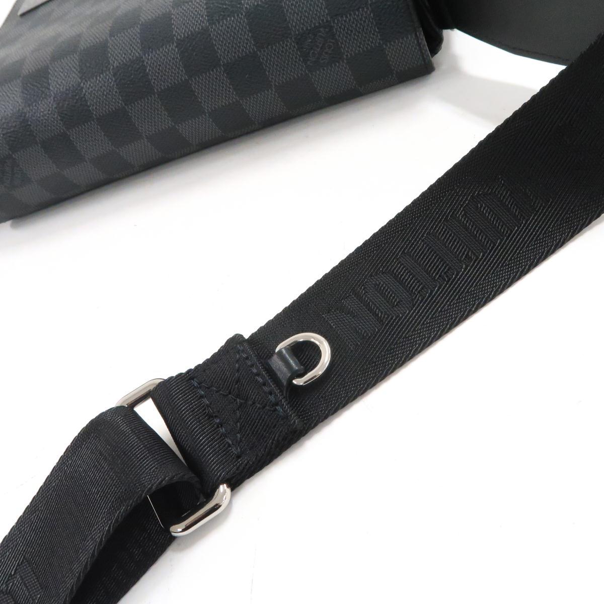 【未使用品】ルイヴィトン　ダミエグラフィット　ディストリクト　ＰＭ　Ｎ４２７１０　バッグ