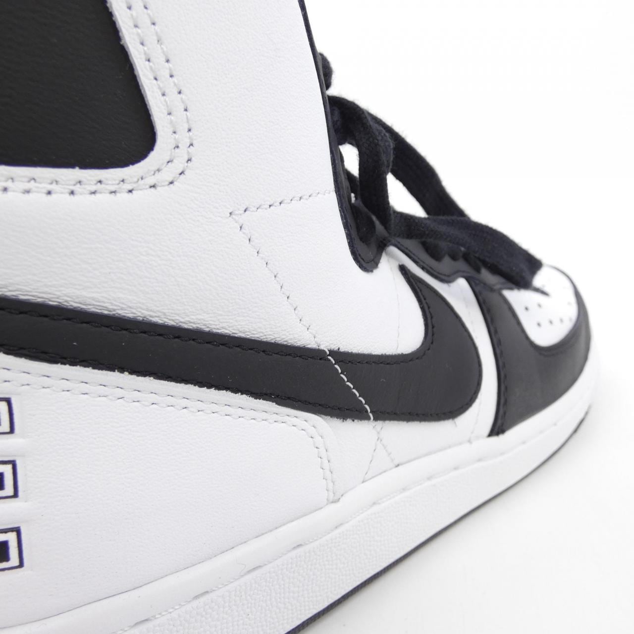 ナイキ NIKE FD4159-101 スニーカー