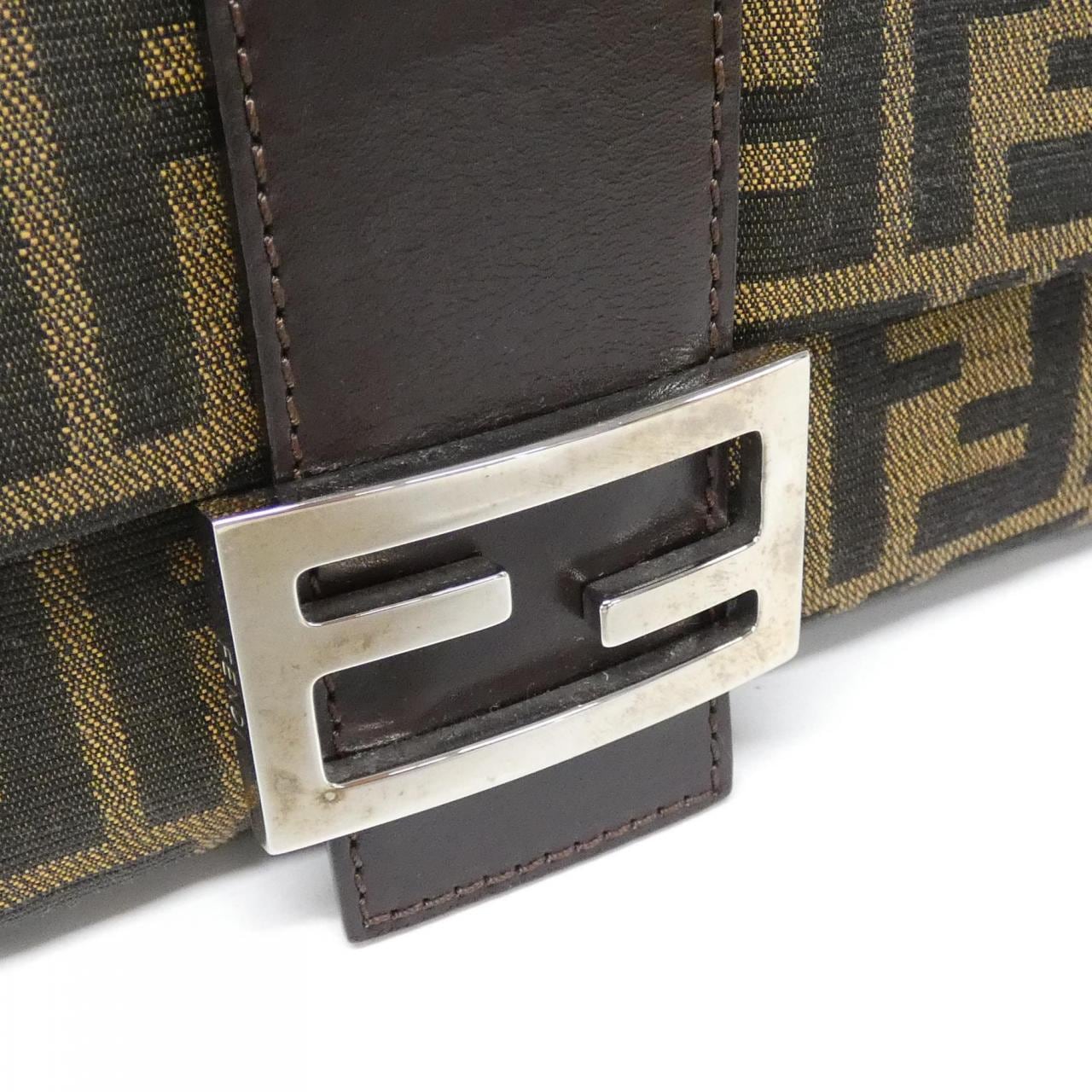 【ヴィンテージ】フェンディ マンマ バゲット 26325 ショルダーバッグ