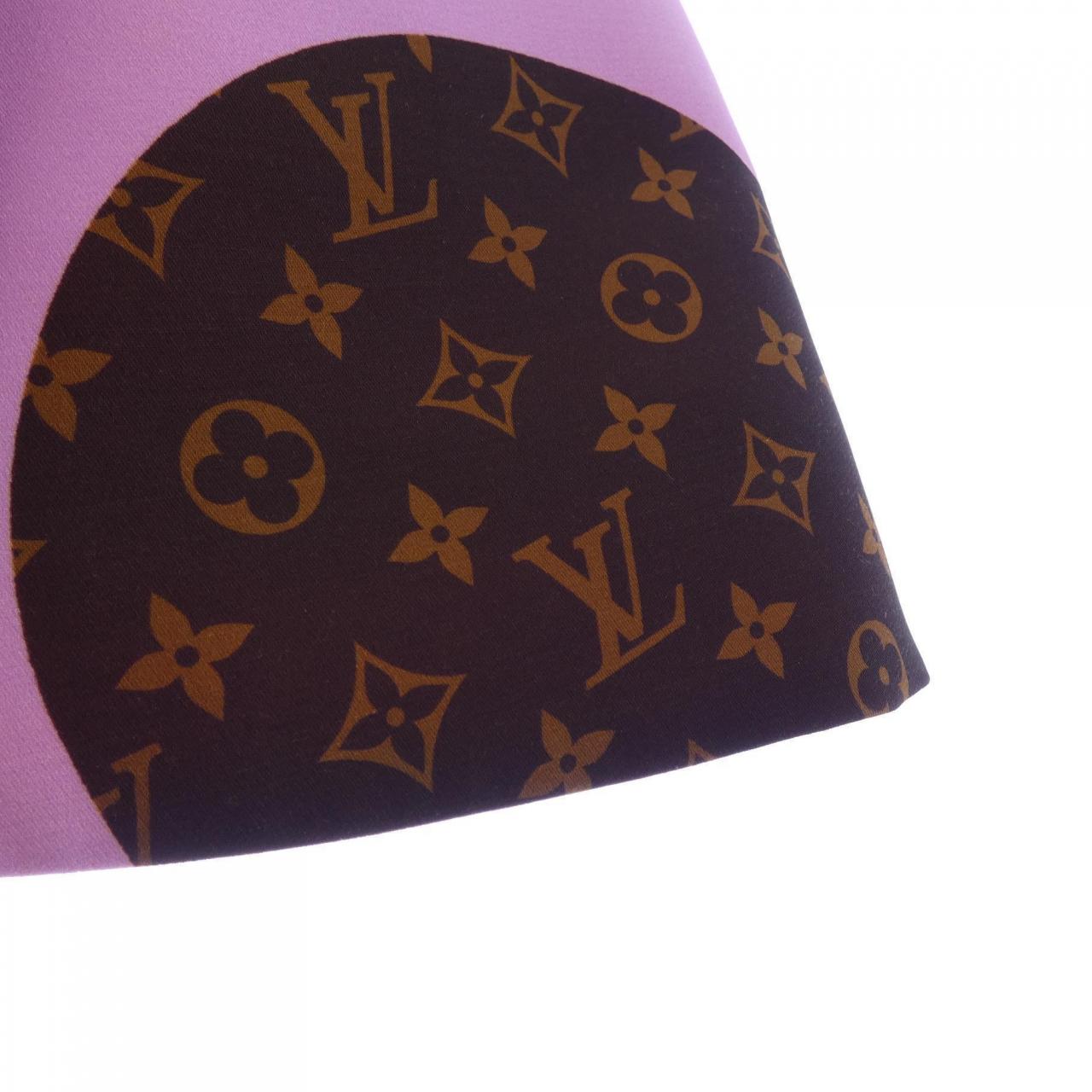 ルイヴィトン LOUIS VUITTON ゲームオンヴァイブラント FKSK94ZZM スカート