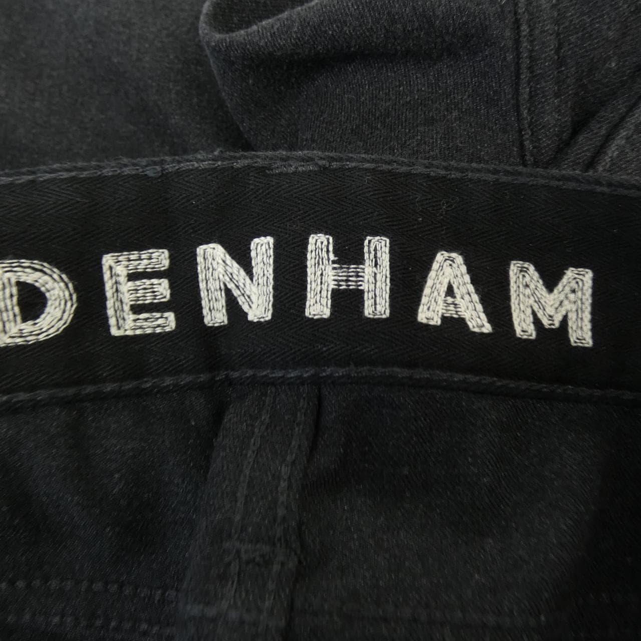 デンハム DENHAM RAZOR パンツ