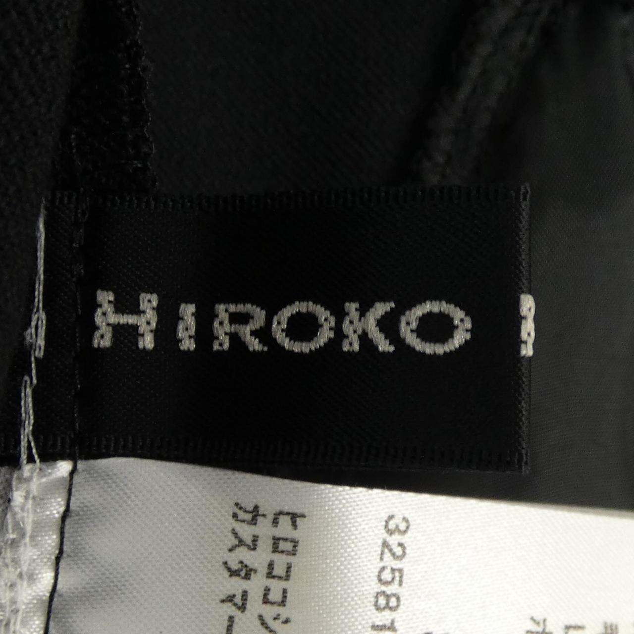 HIROKO KOSHINO Pants