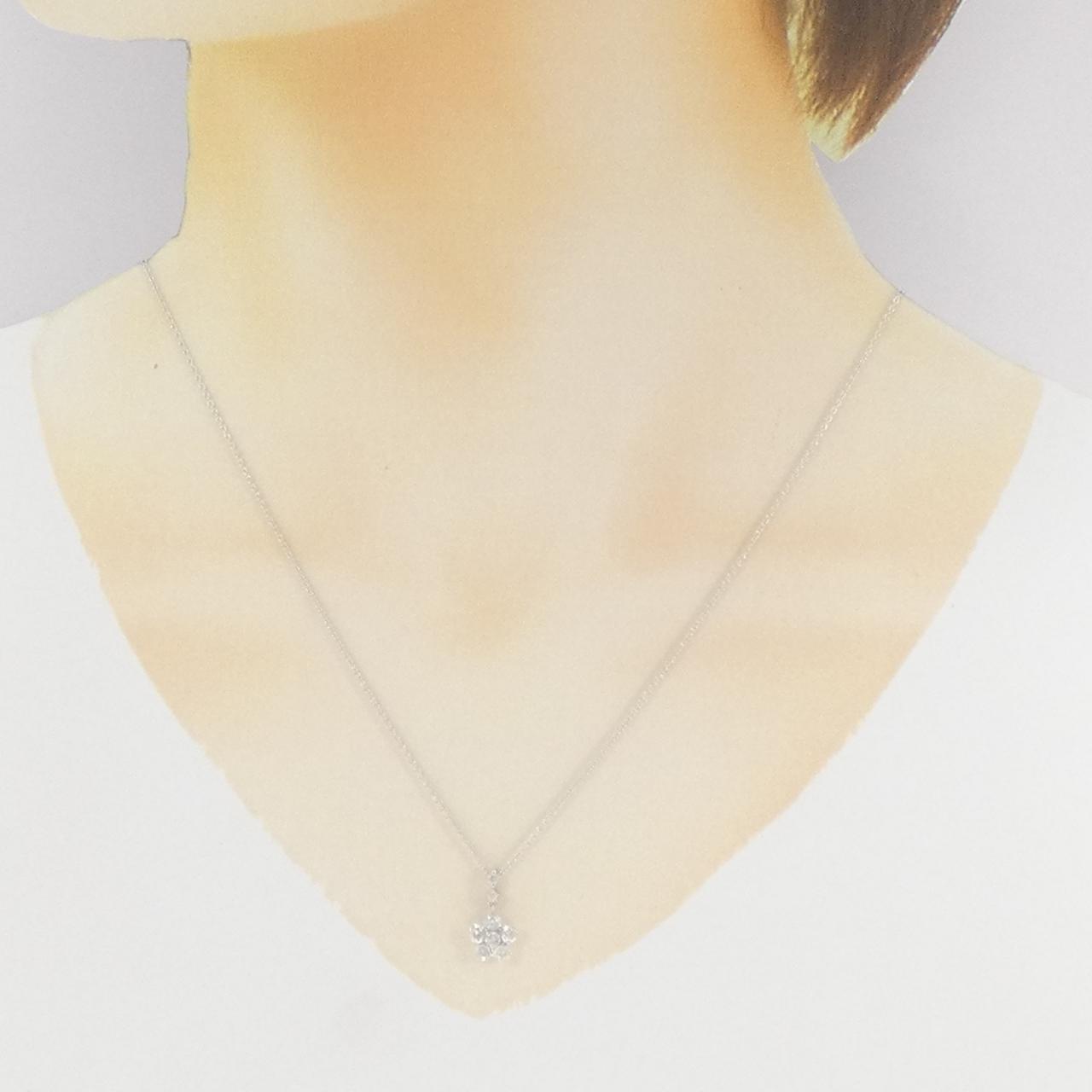 K18WG フラワー ダイヤモンド ネックレス 0.55CT