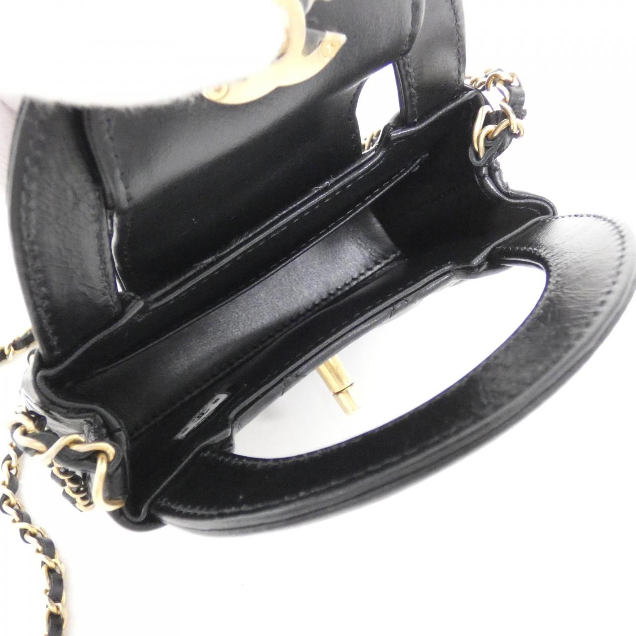 CHANEL AP3435 chain clutch