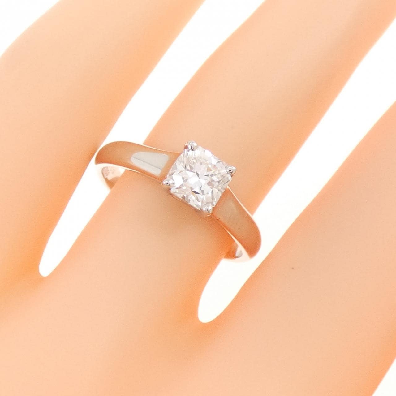 ティファニー ルシダ リング 0.70CT E VVS2