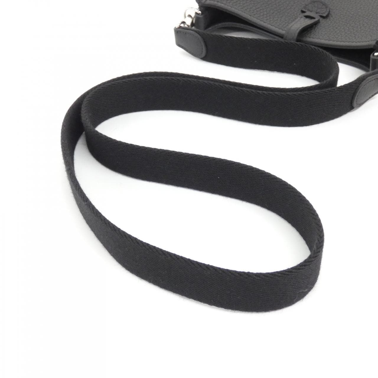 コメ兵｜【未使用品】エルメス エヴリン アマゾン 16cm 069426CK