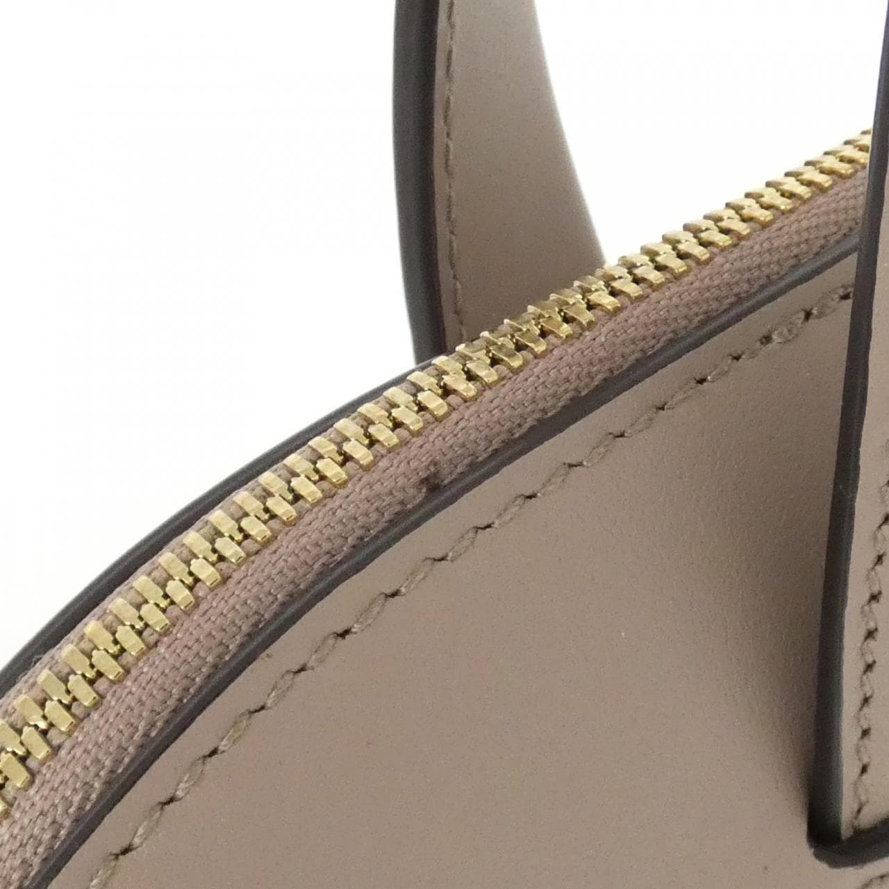 カルティエ MUST C SM L1001956 バッグ