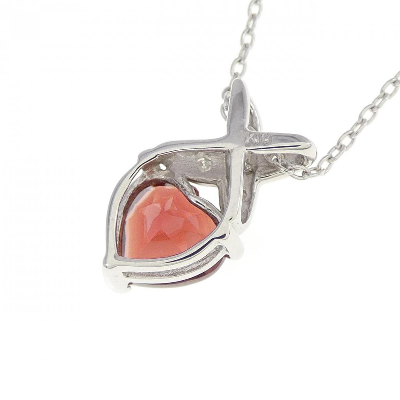 K10WG Heart Garnet Necklace