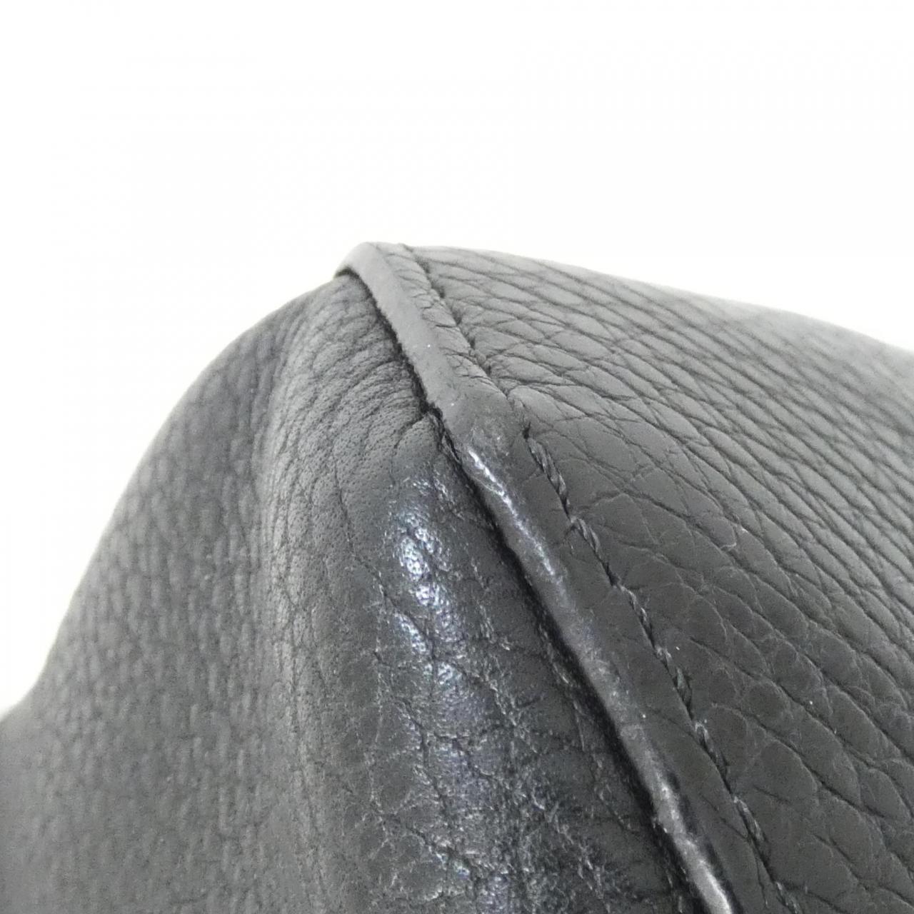 ルイヴィトン トリヨン ヴォルタ M50255 バッグ