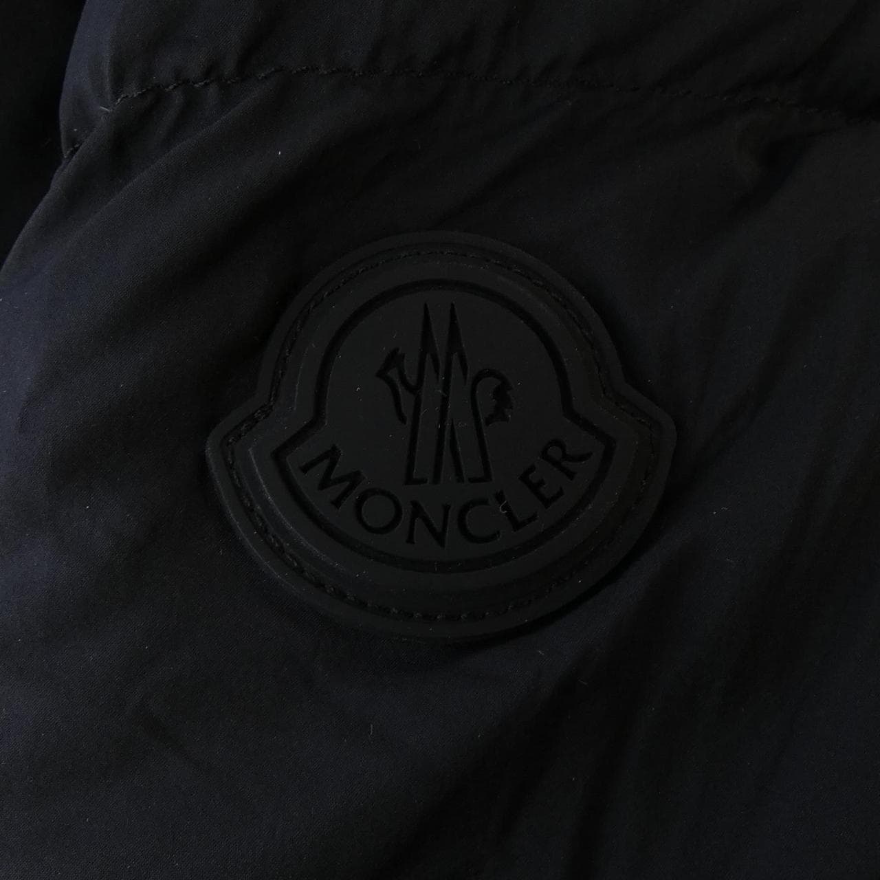 モンクレール MONCLER MADEIRA ダウンジャケット