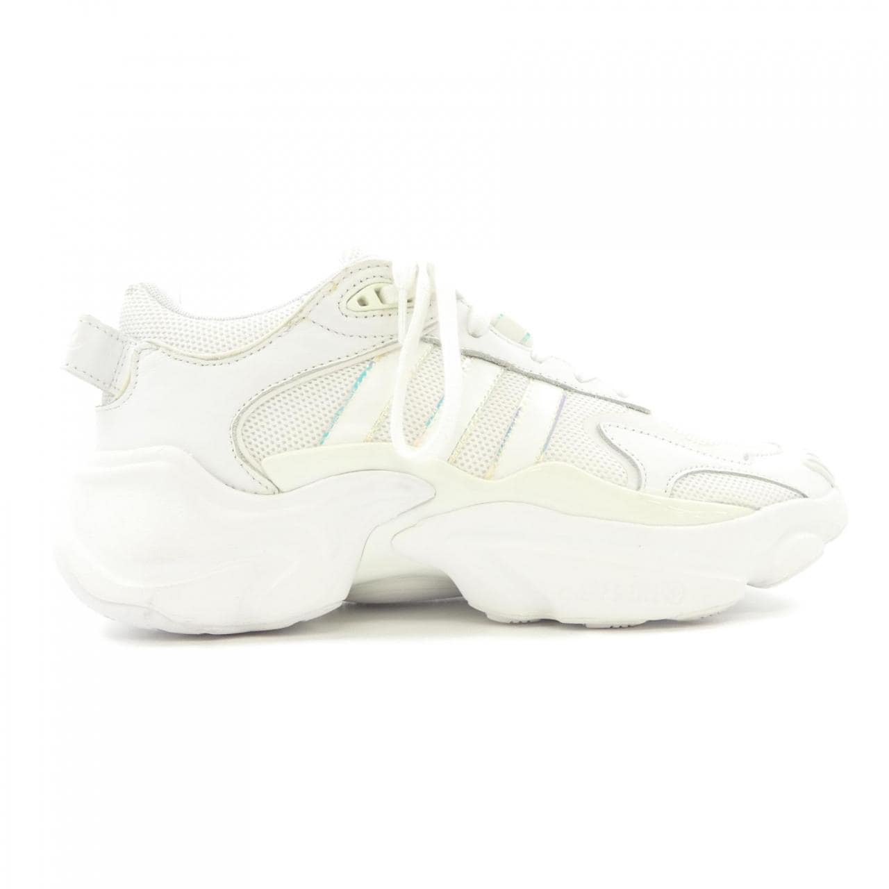 アディダス ADIDAS MAGMUR RUNNER FV1158 スニーカー