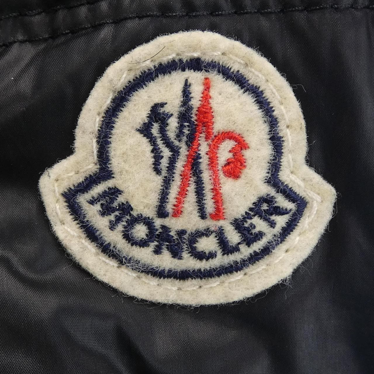 モンクレール MONCLER GASTON ダウンジャケット