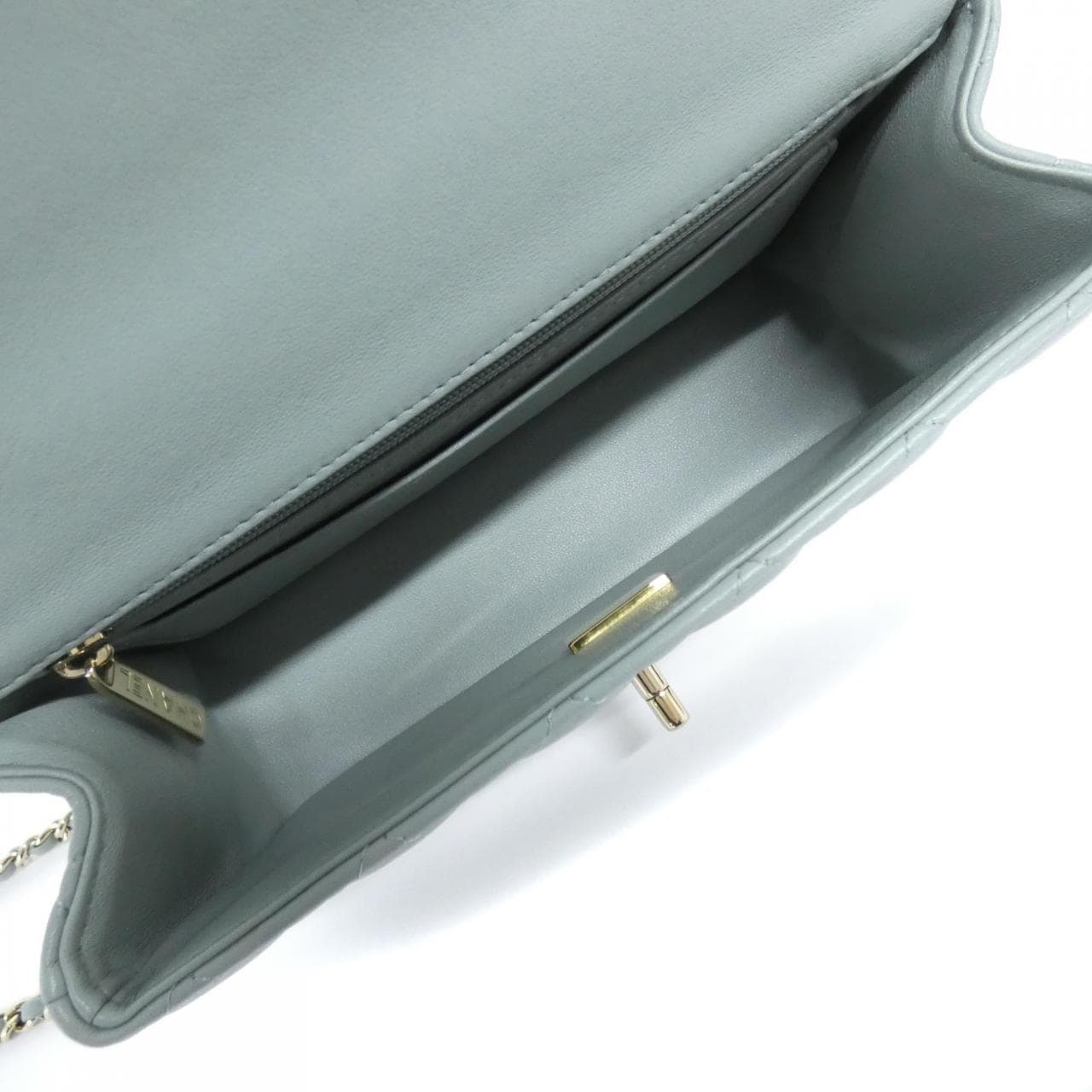 シャネル AS2431 バッグ