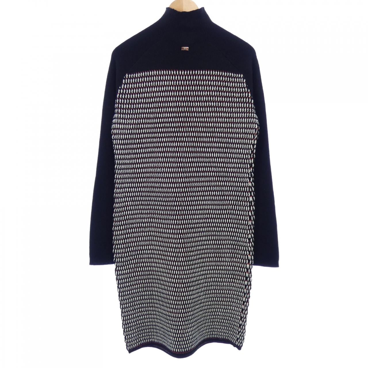 エスカーダスポート ESCADA SPORT ワンピース