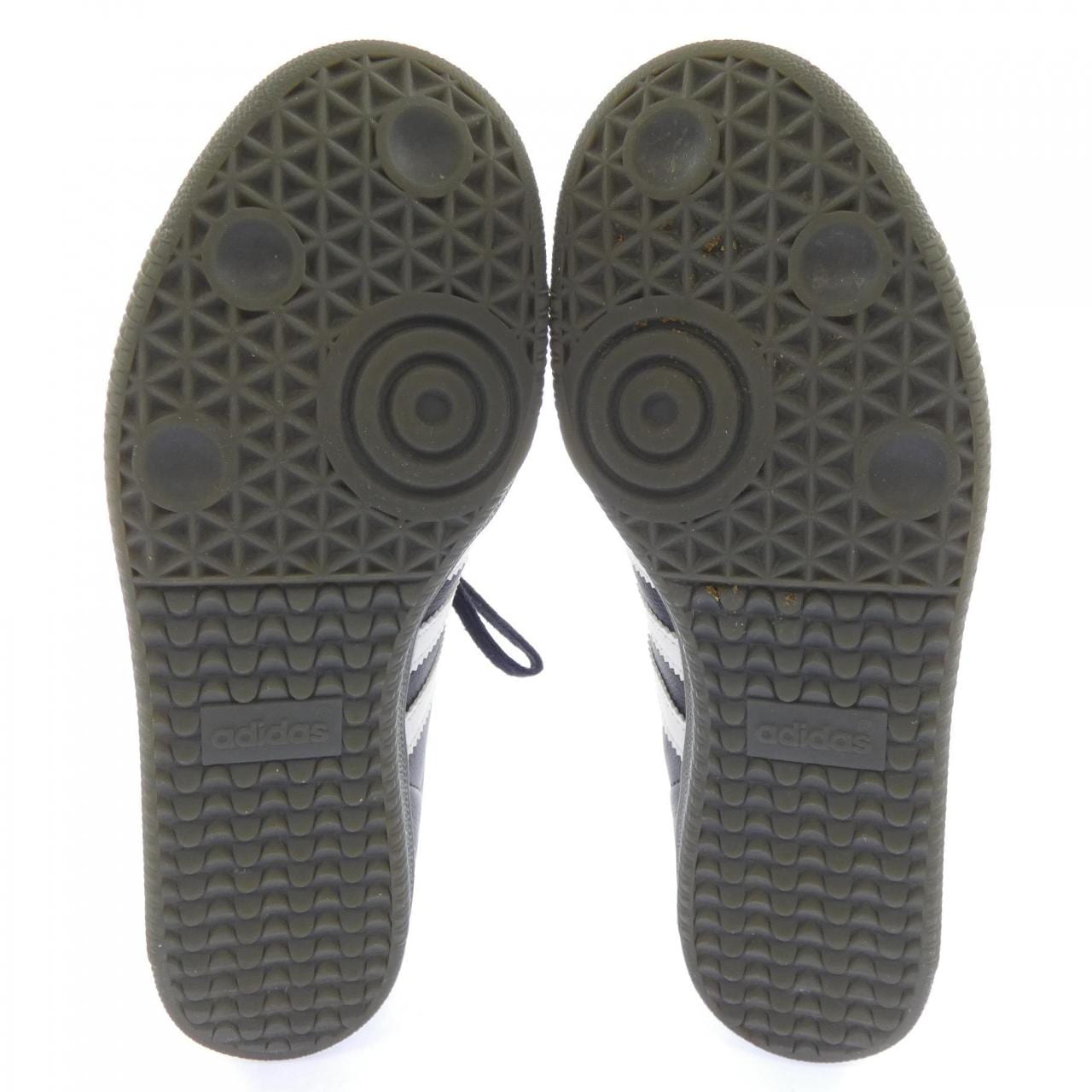 アディダス ADIDAS fucking awesame スニーカー