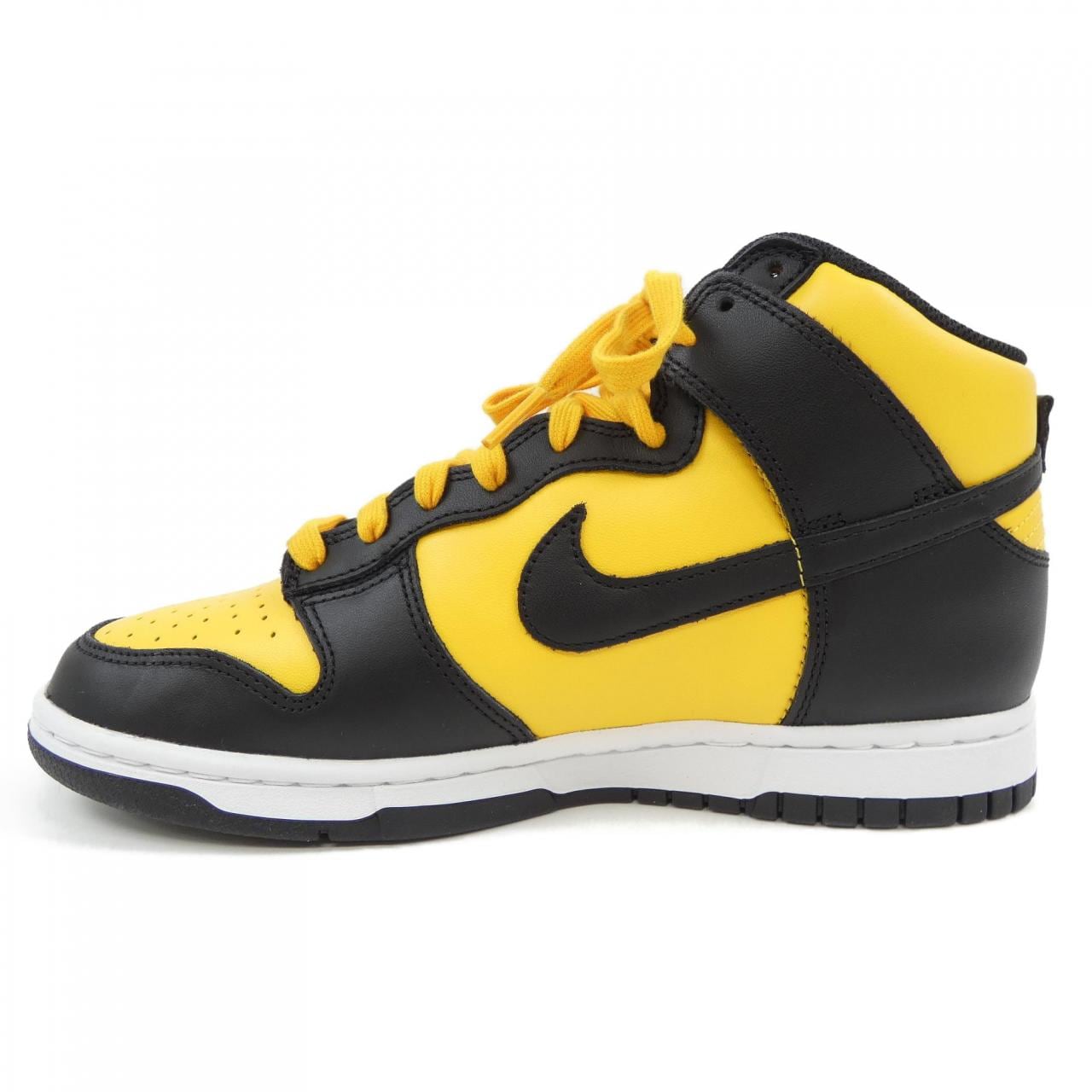 ナイキ NIKE DD1399-700 シューズ