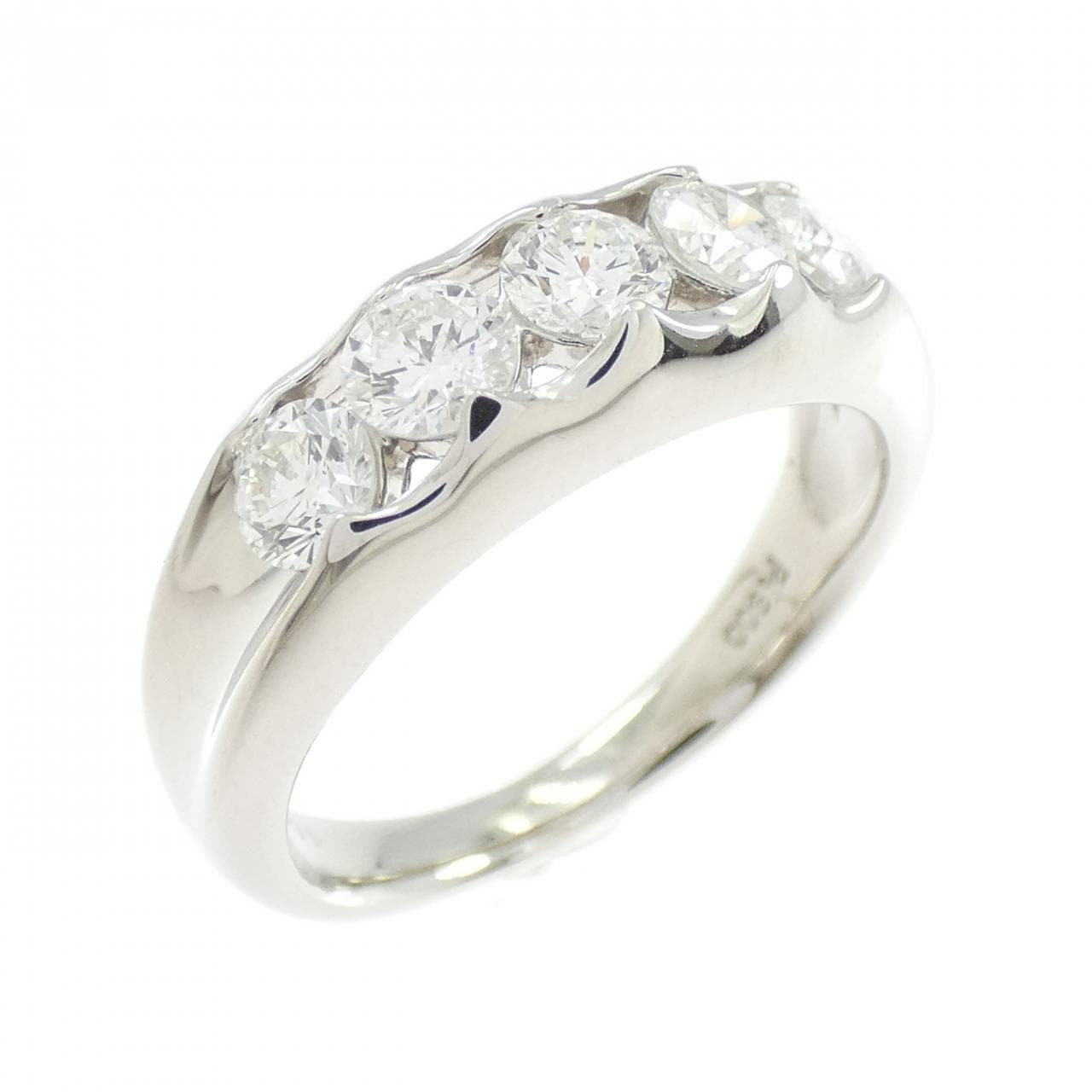PT900 ダイヤモンド リング 1.00CT
