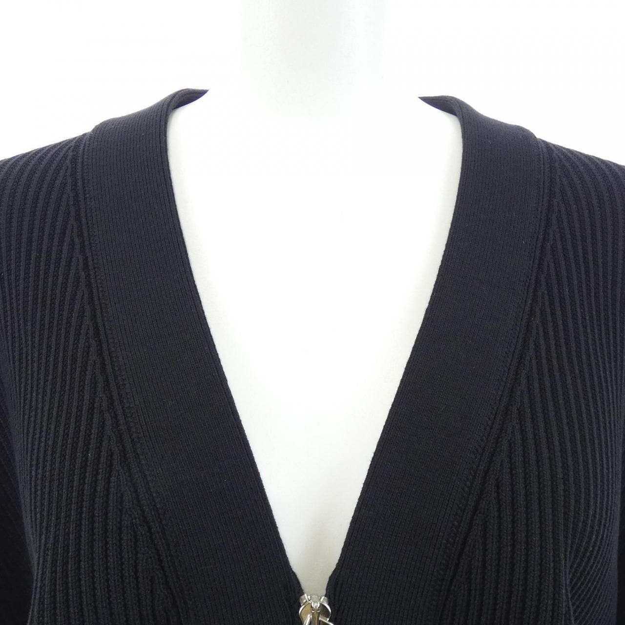 エルメス HERMES ZIPPE AVEC MORS A JOUET 3E2703D6 カーディガン