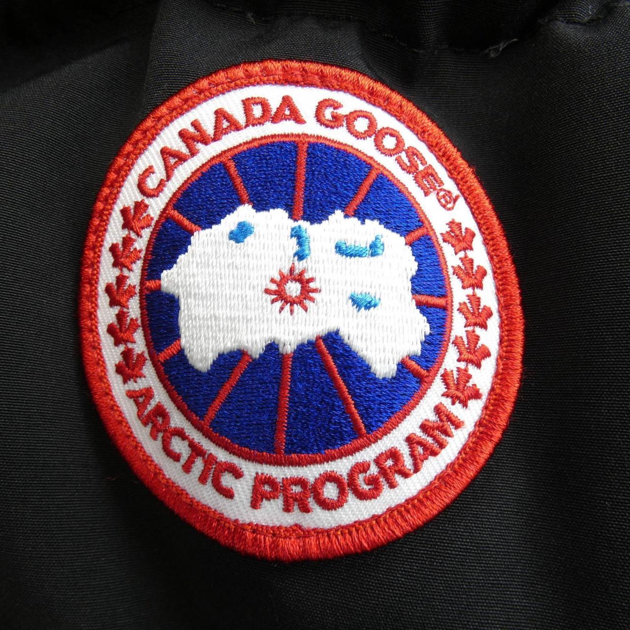 カナダグース CANADA GOOSE ダウンコート