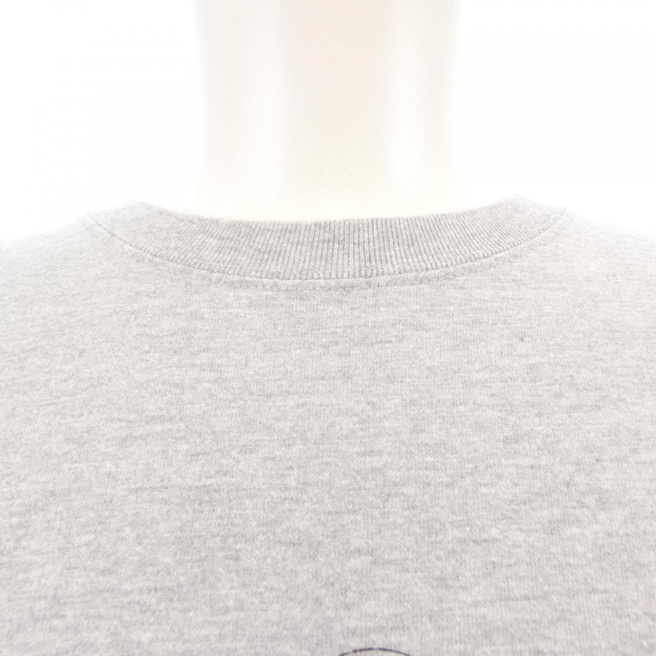 FRAGMENT UNIVERSITY Tシャツ