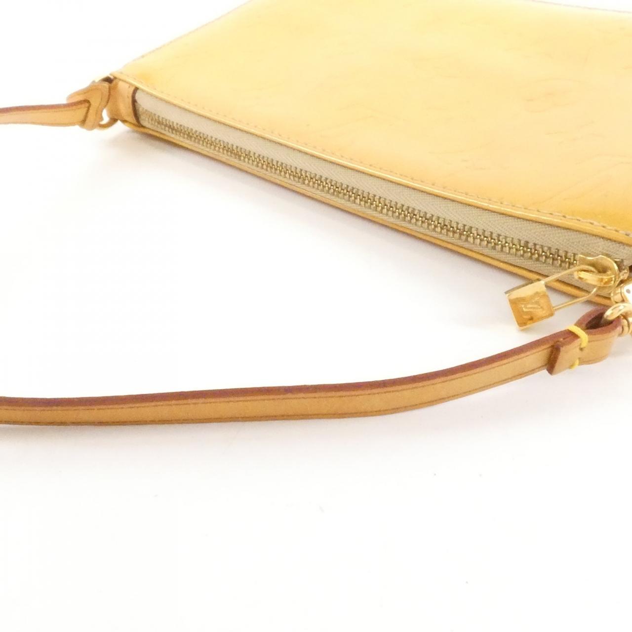 ルイヴィトン ヴェルニ レキシントン M91058 アクセサリーポーチ