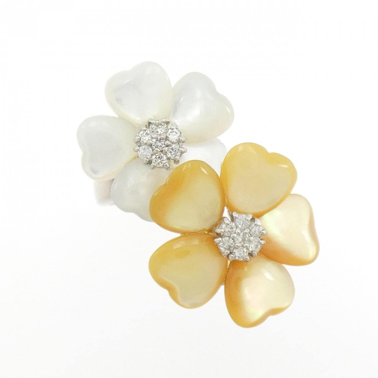 K18WG フラワー マザーオブパール リング