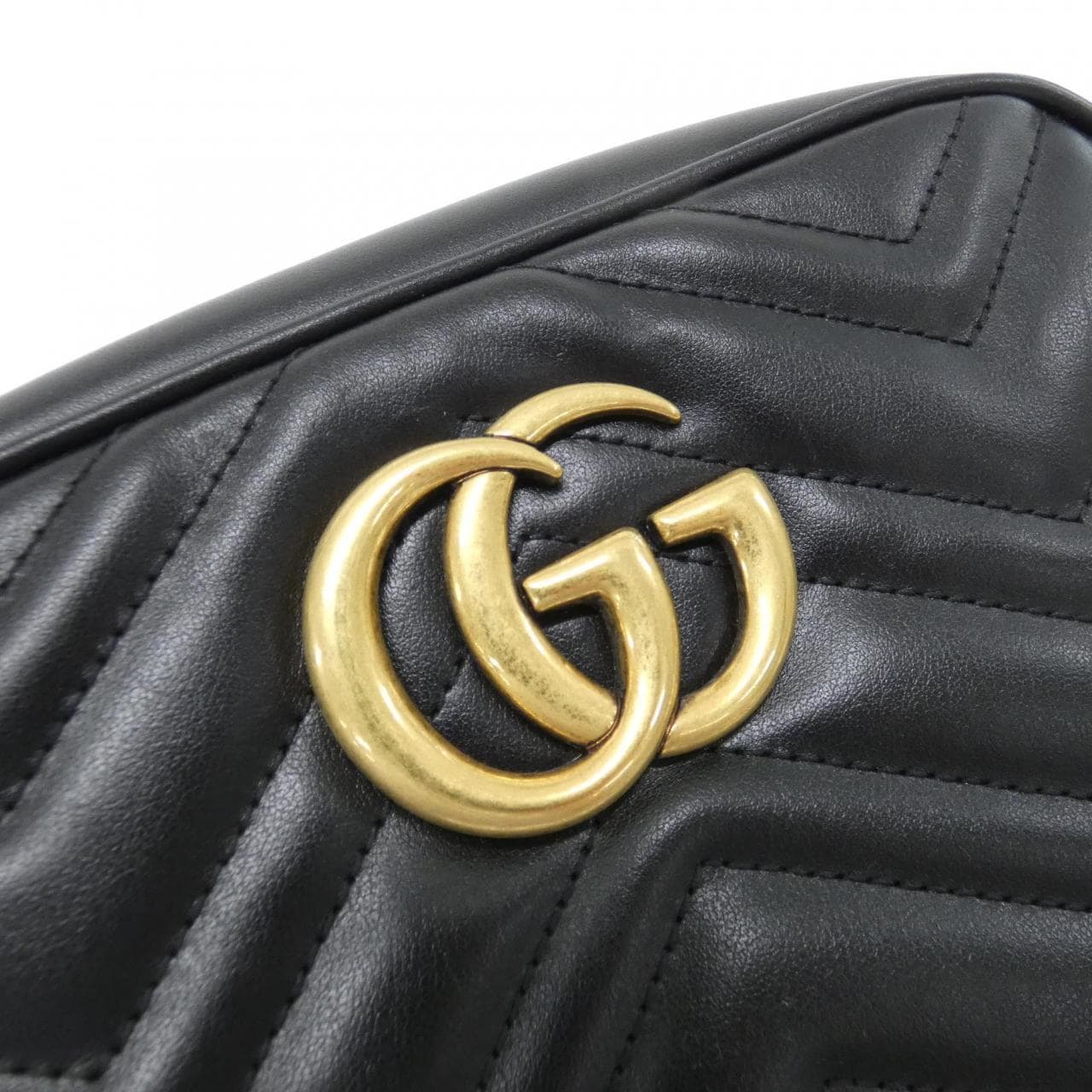 グッチ GG MARMONT 447632 DTD1T ショルダーバッグ