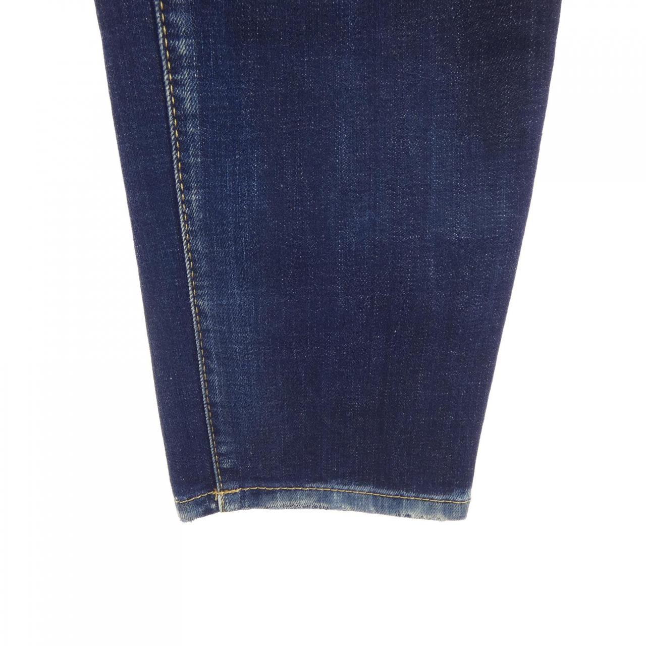 ディースクエアード DSQUARED2 S71LB1402 ジーンズ
