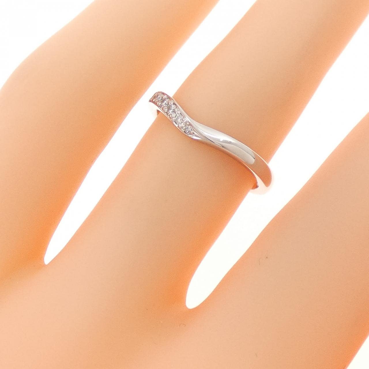 PT950 ダイヤモンド リング 0.06CT