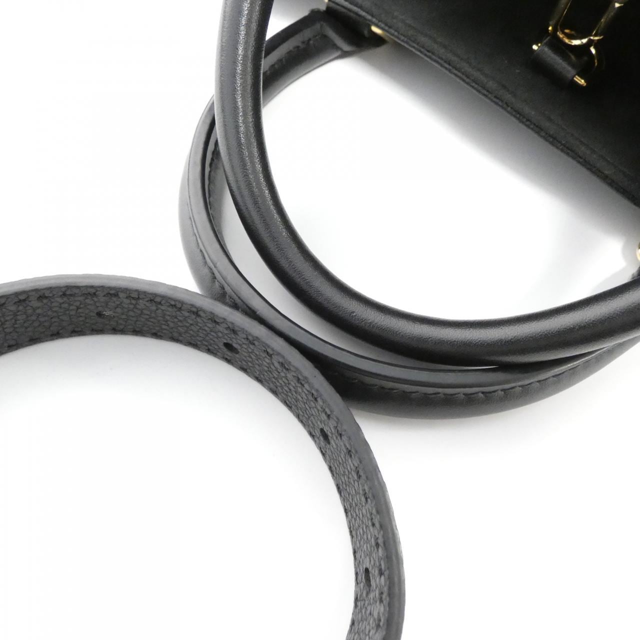 LOUIS VUITTON Monogram Empreinte On The Go PM M45653 包