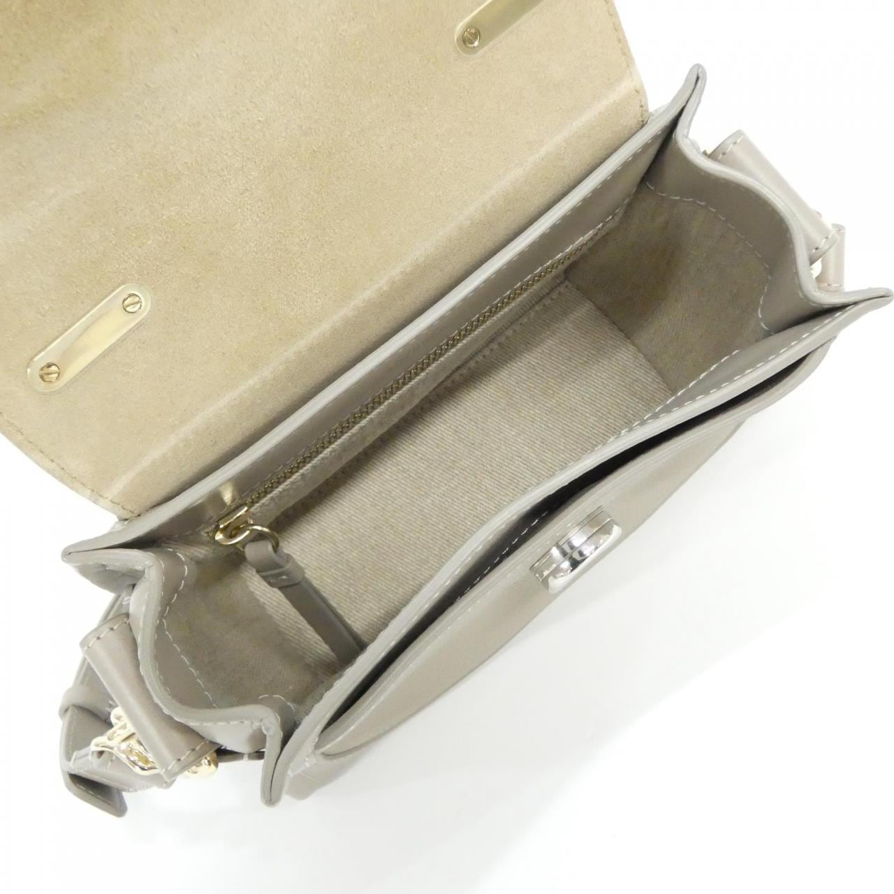 クロエ テス ミニ CHC20AS143 C62 バッグ