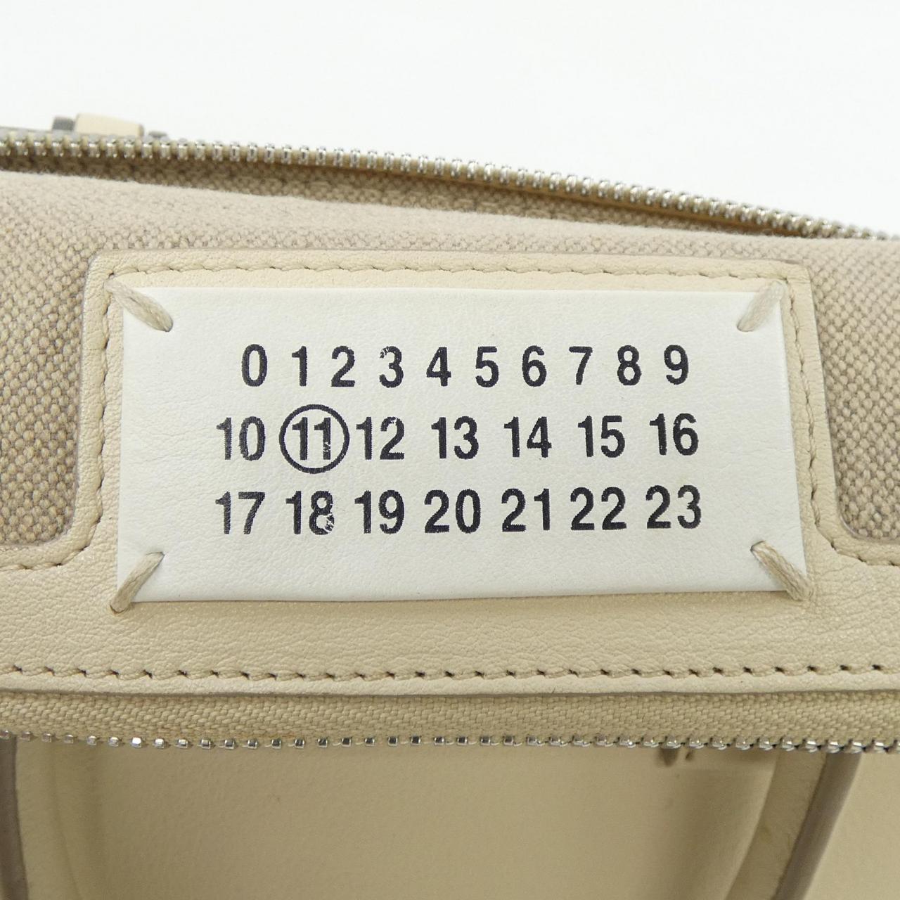 メゾンマルジェラ Maison Margiela 5AC S56WD0039 BAG