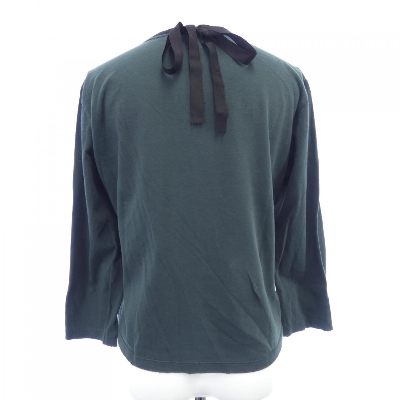 プラダ PRADA トップス