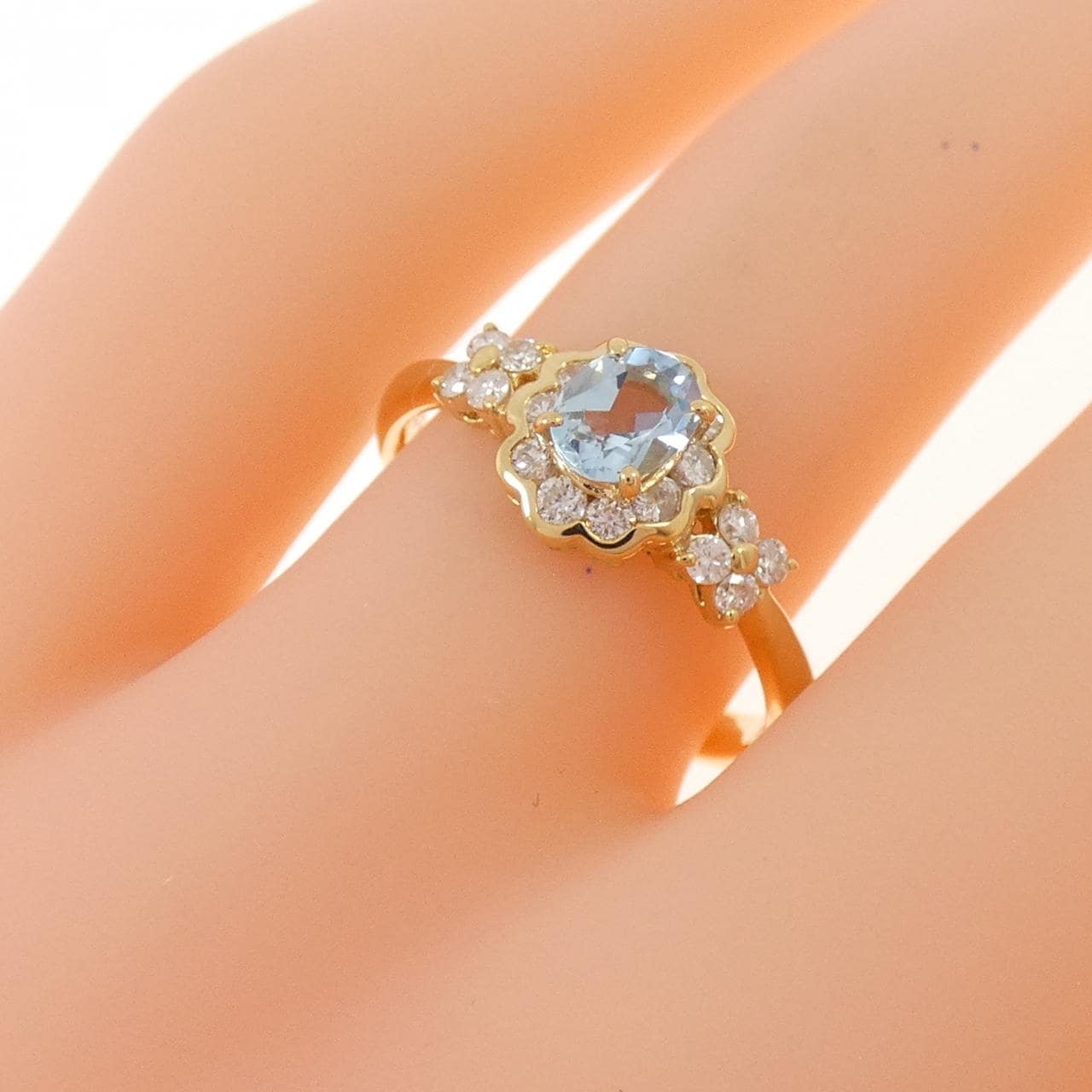 K18YG フラワー アクアマリン リング 0.29CT
