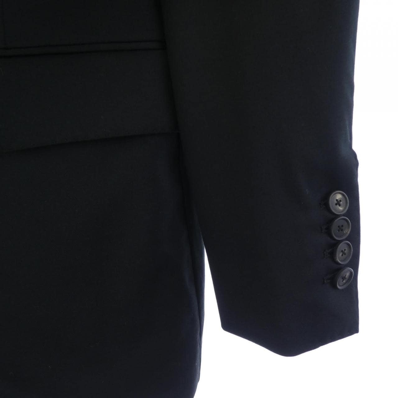 タリアトーレ TAGLIATORE スリーピース