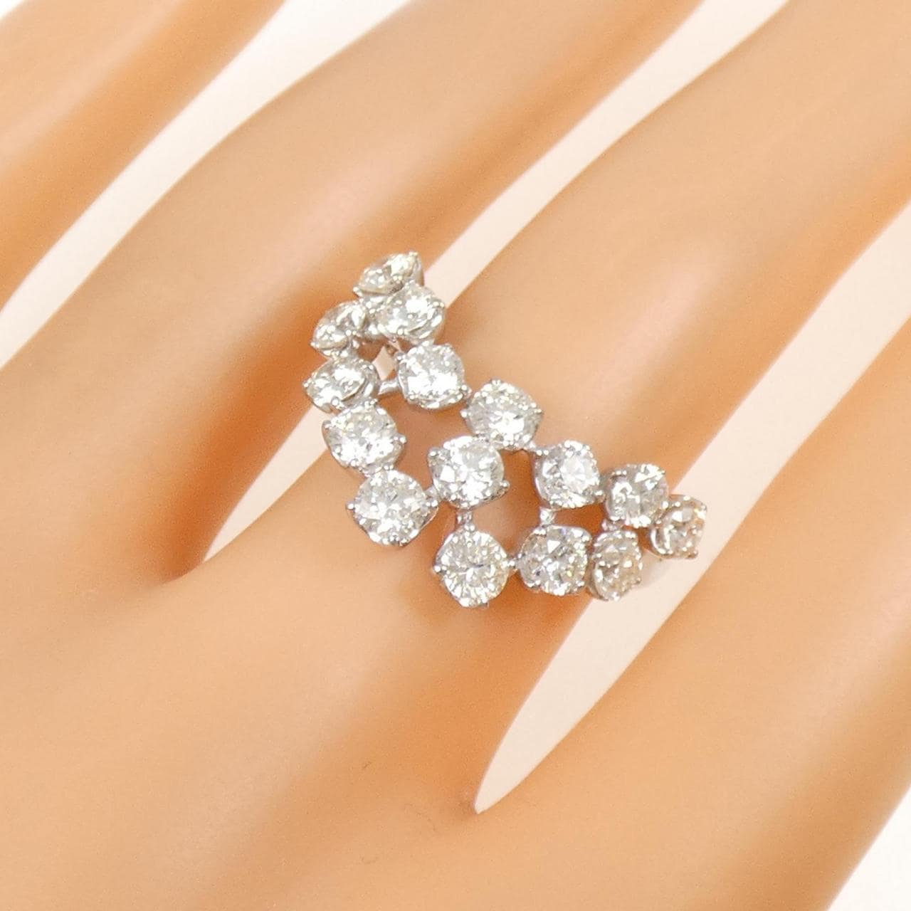 PT900 ダイヤモンド リング 2.00CT