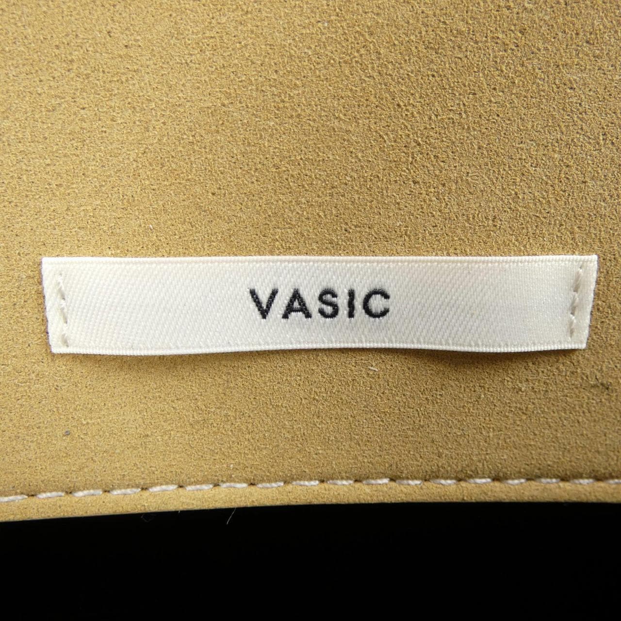 ヴァジック VASIC BOND スタッズ BAG