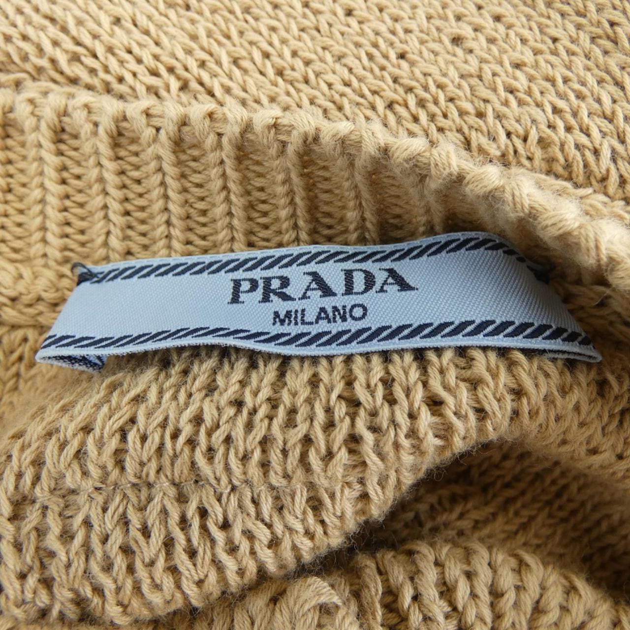 プラダ PRADA P25M75 SOOO 14XT カーディガン
