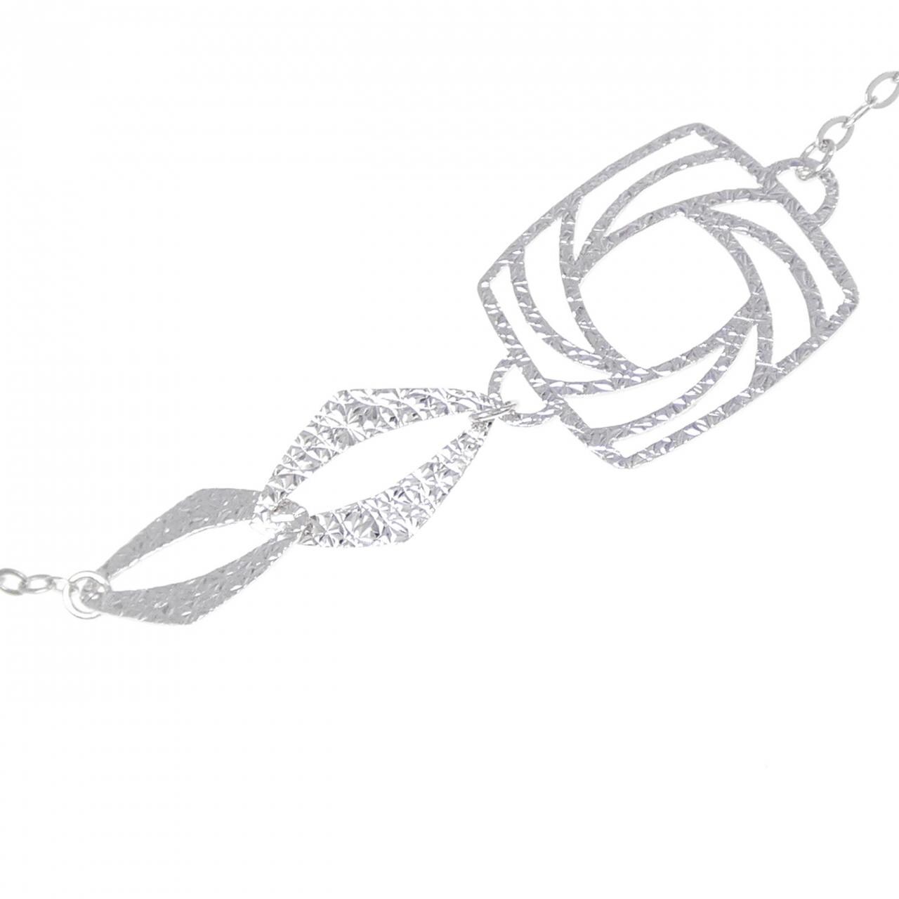 K18WG necklace