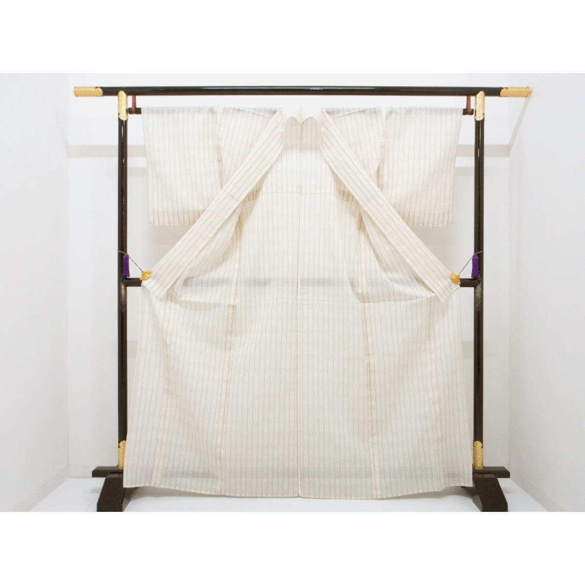 【未使用品】単衣　十日町明石ちぢみ　身幅Ｌ寸【吉澤与市】