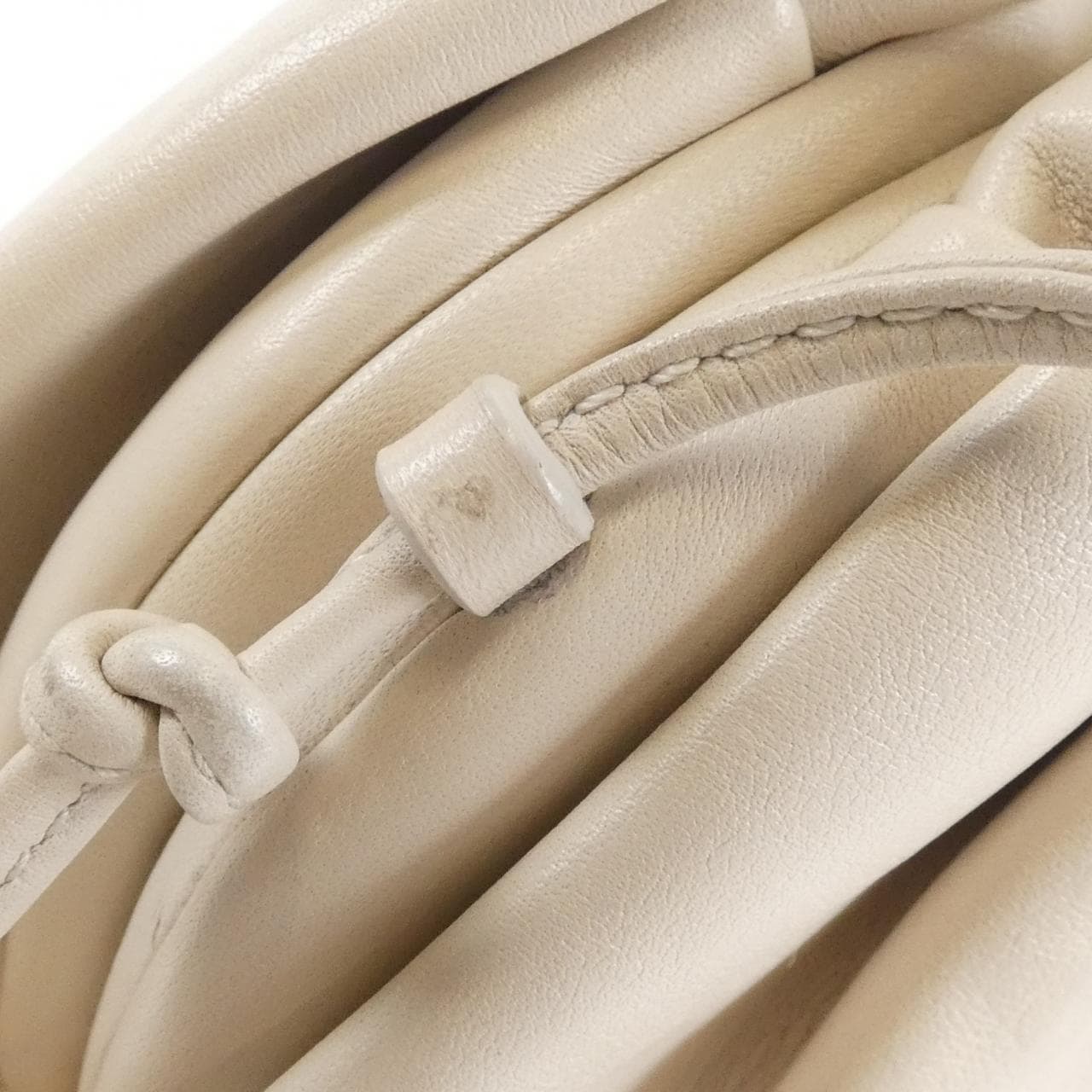 BOTTEGA VENETA 585852 VCP40 單肩包