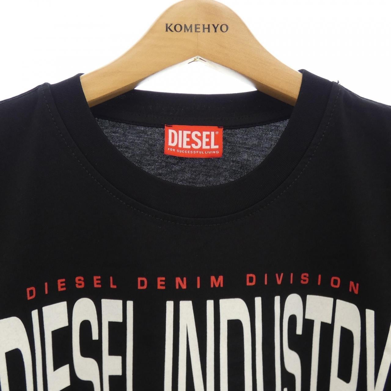 ディーゼル DIESEL Tシャツ
