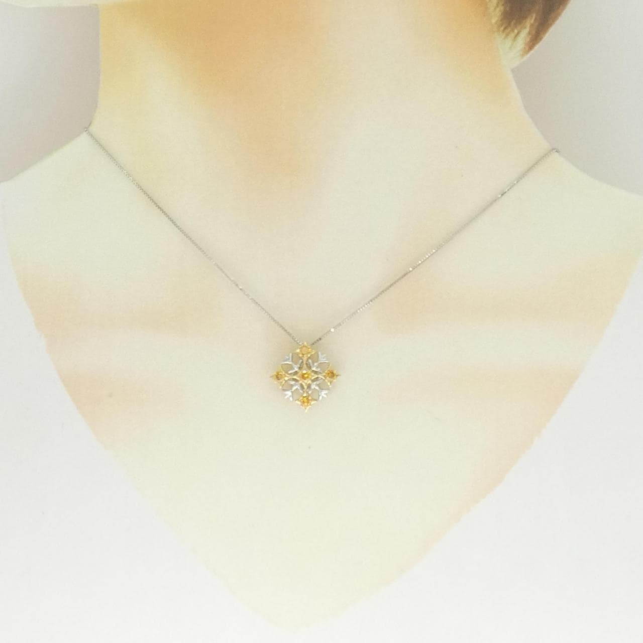 ジーエスティービー ダイヤモンド ネックレス 0.40CT