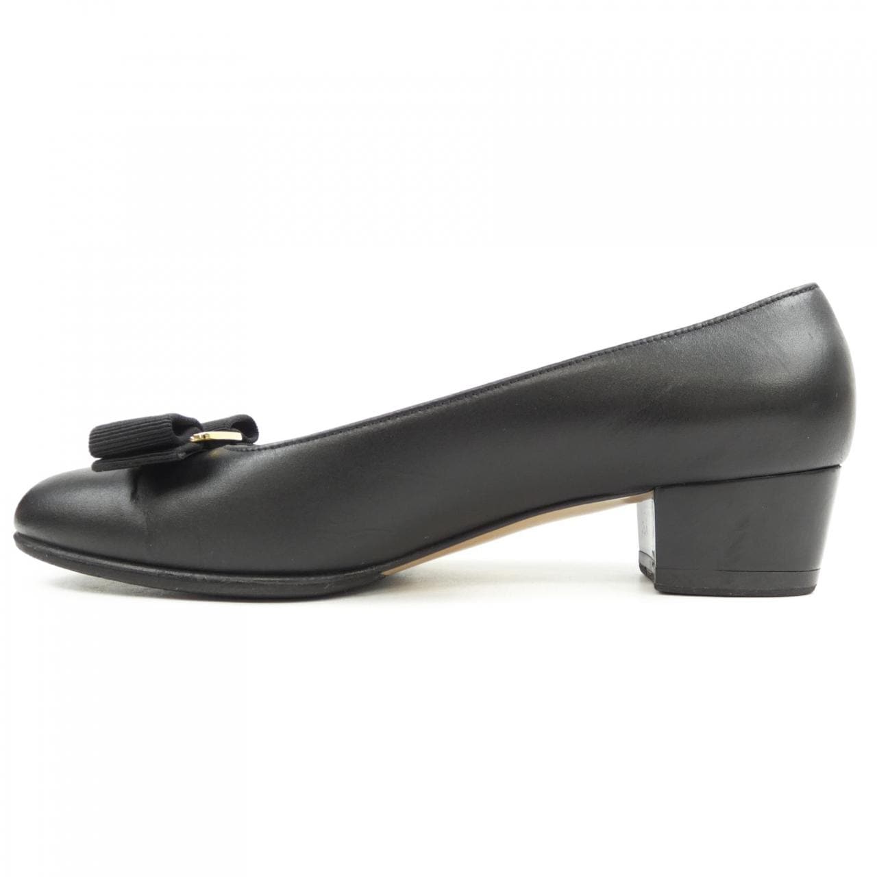 サルヴァトーレフェラガモ SALVATORE FERRAGAMO パンプス