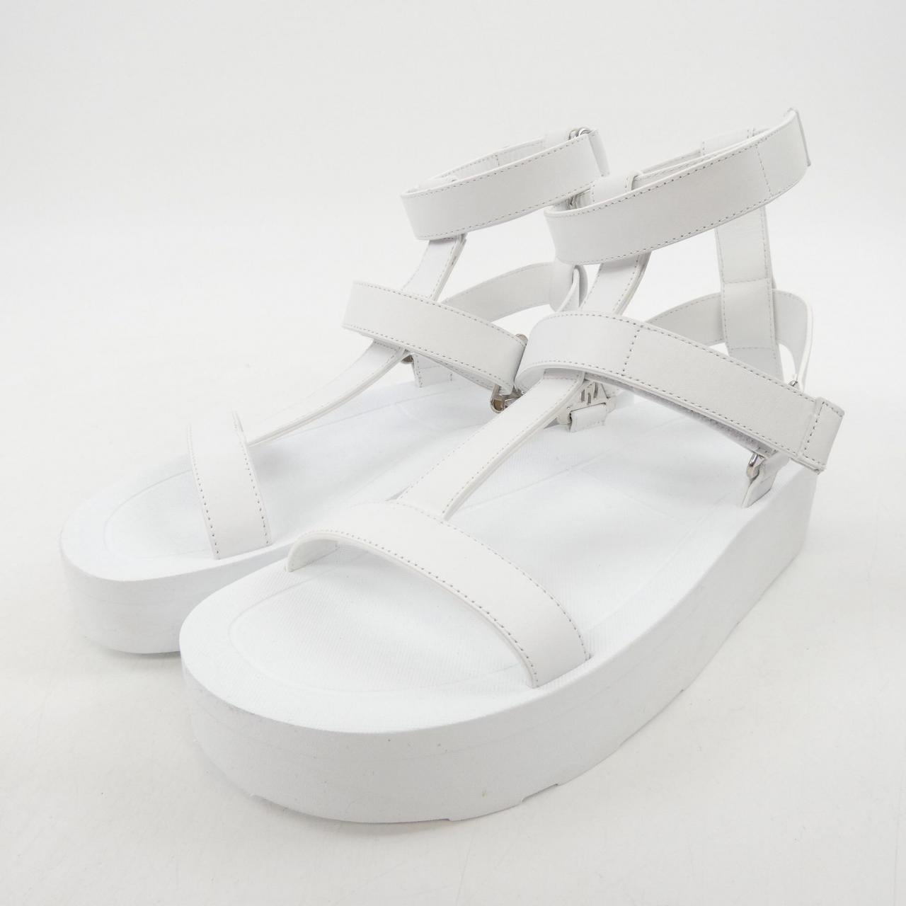 エルメス HERMES エニド ENID Hディアマンバックル 221033Z サンダル