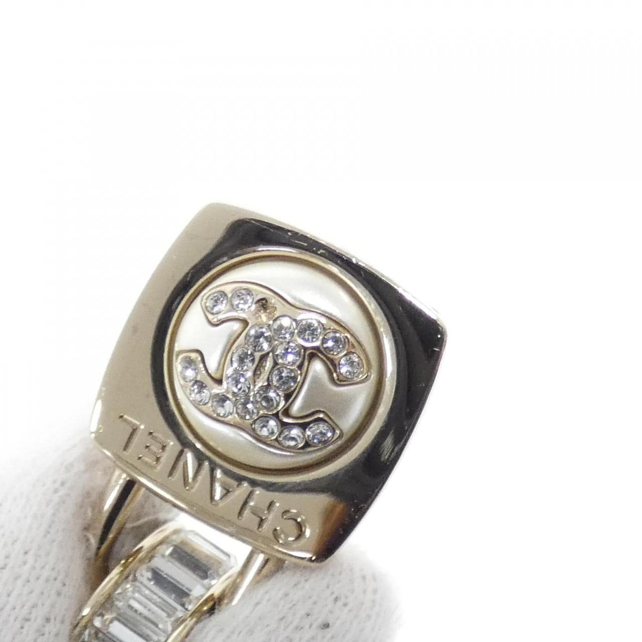 シャネル ピアス