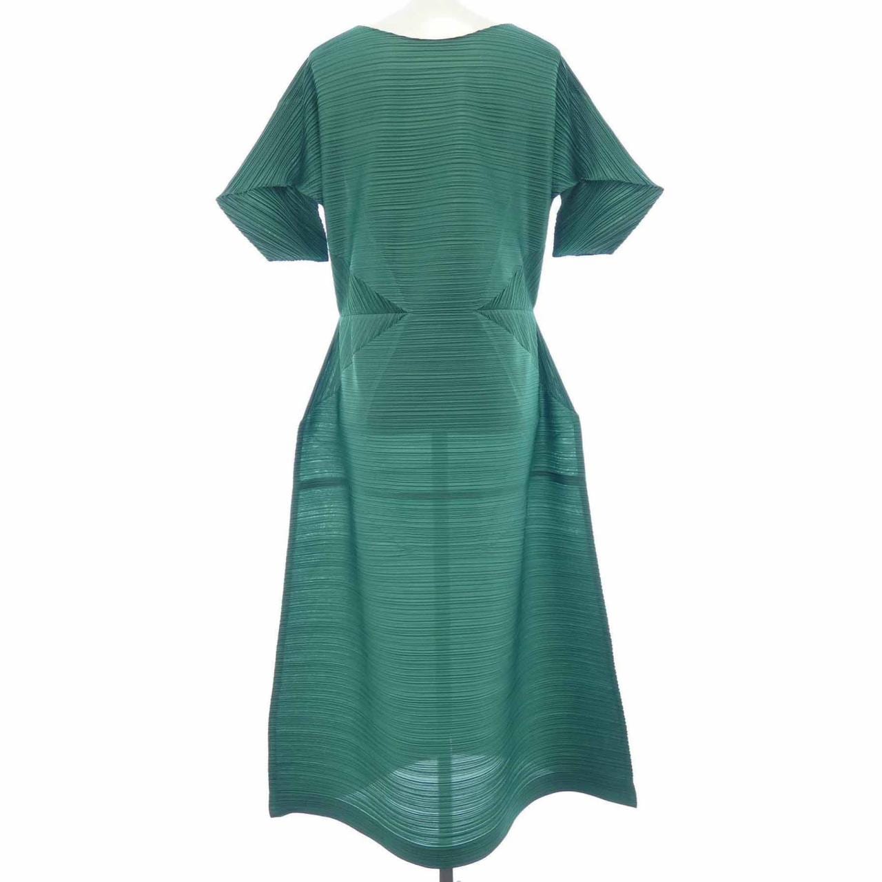 プリーツプリーズ PLEATS PLEASE PP41JH464 ワンピース