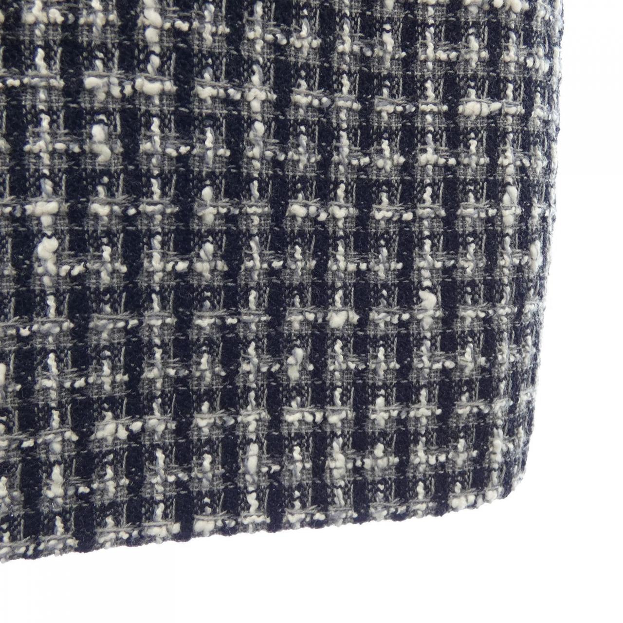 【ヴィンテージ】シャネル CHANEL P23976V14108 04A スカート