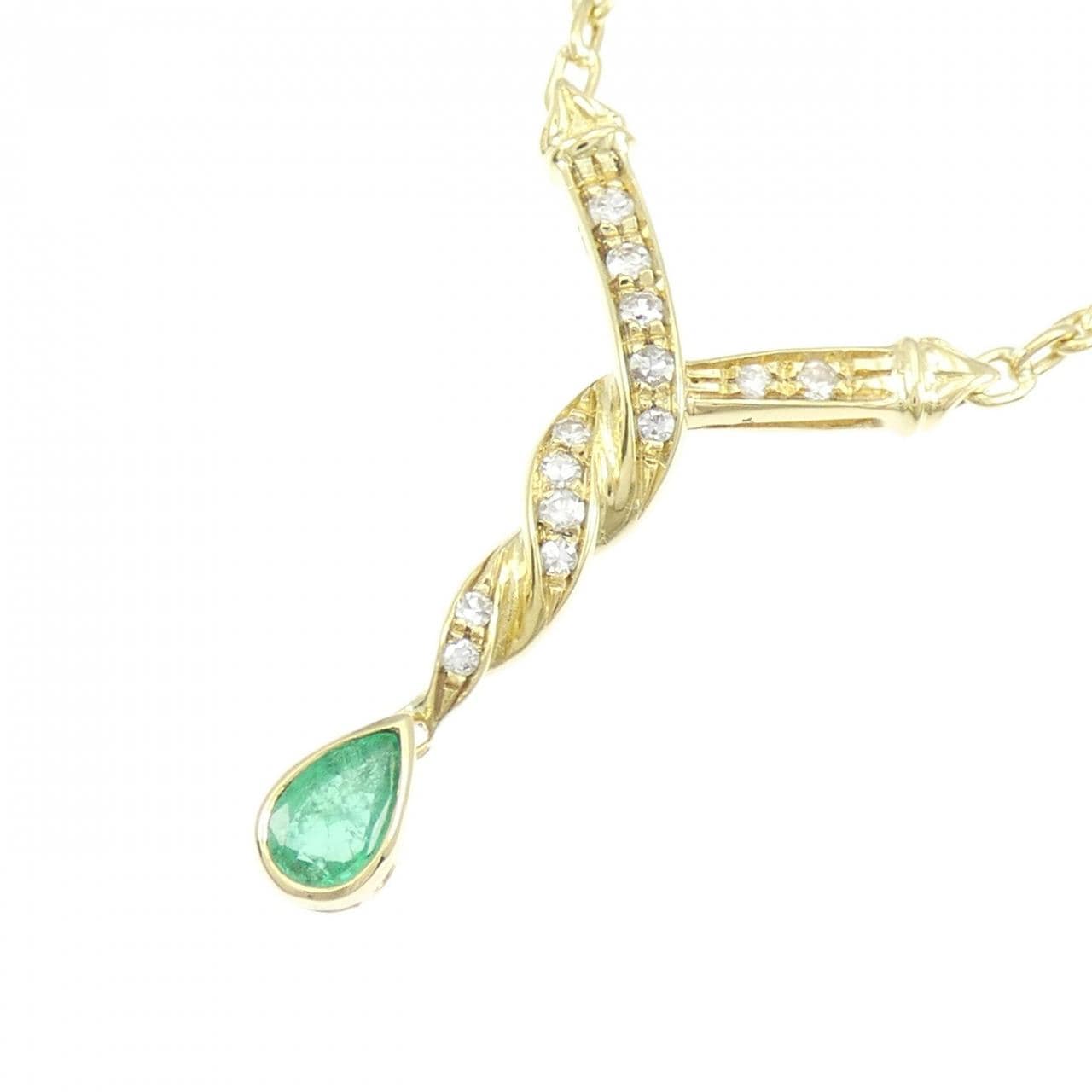 750YG エメラルド ネックレス