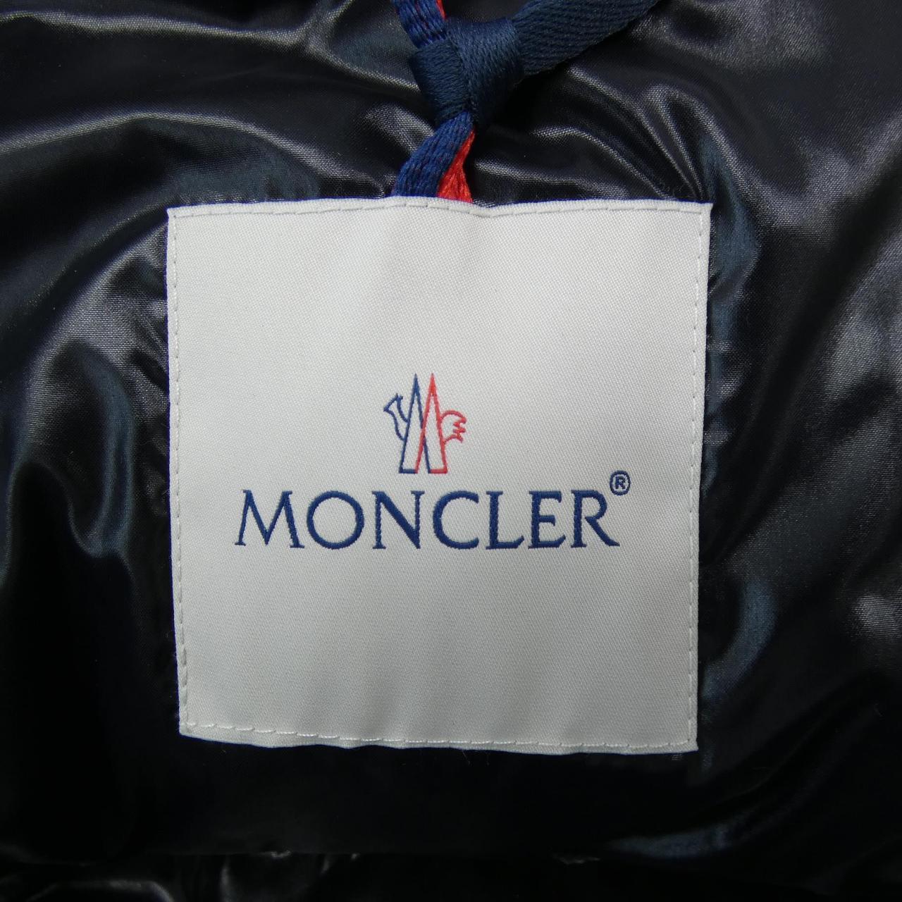 MONCLER蒙克勒羽绒服